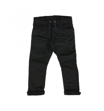 pantalón slim negro