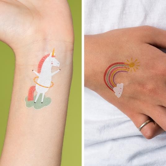 Tatuajes temporales unicornios