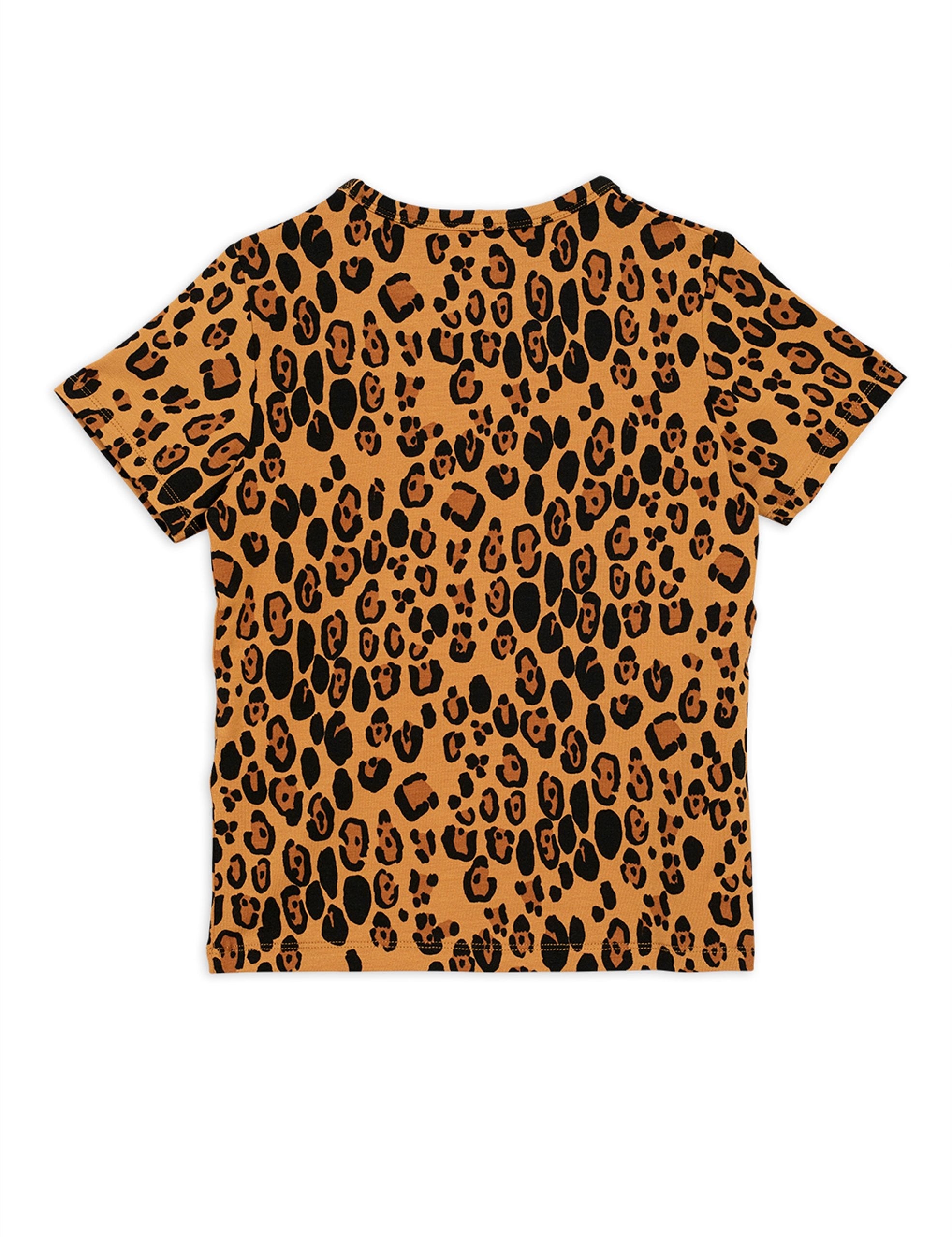 camiseta básica leopardo