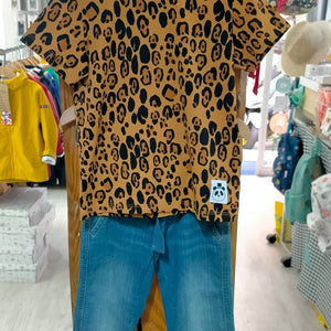 camiseta básica leopardo