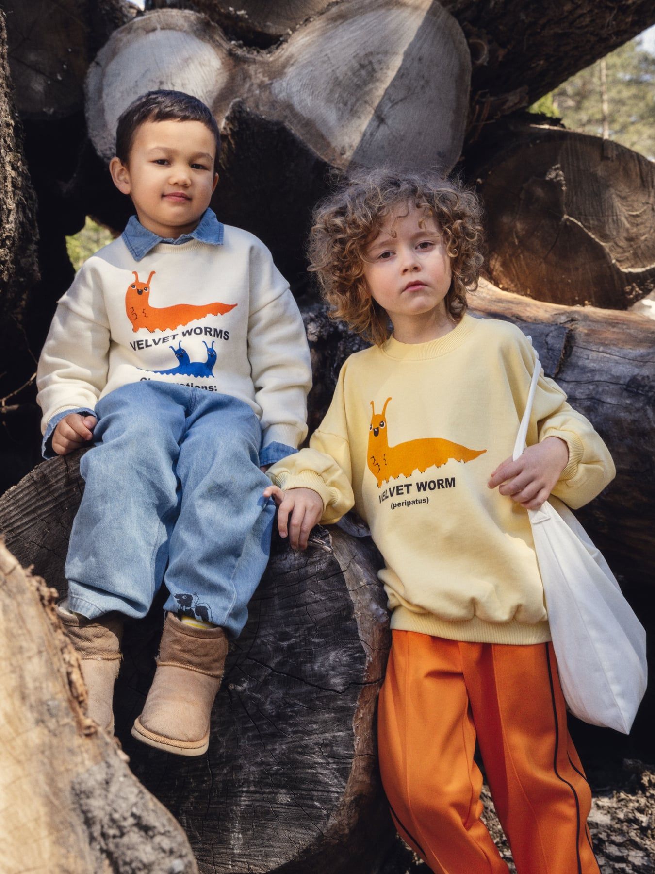 Sudadera velvet worm amarilla