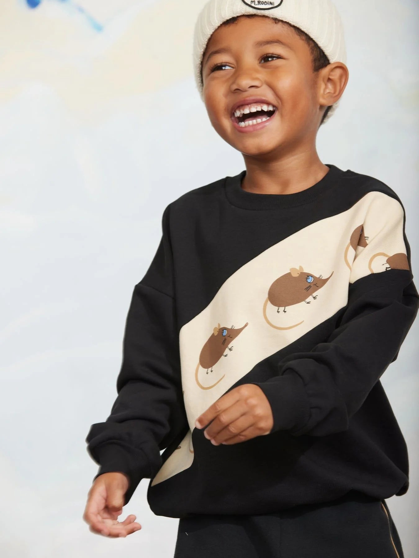 Sudadera Elephant Shrew Panel Negra