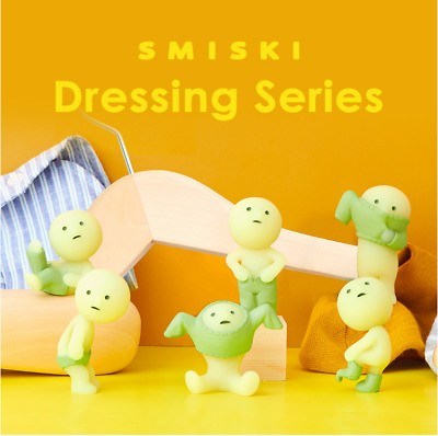 Smiski dressing