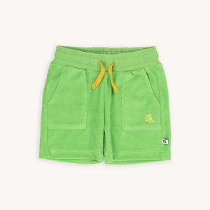 Shorts básicos verdes