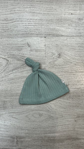 gorrito canalé menta