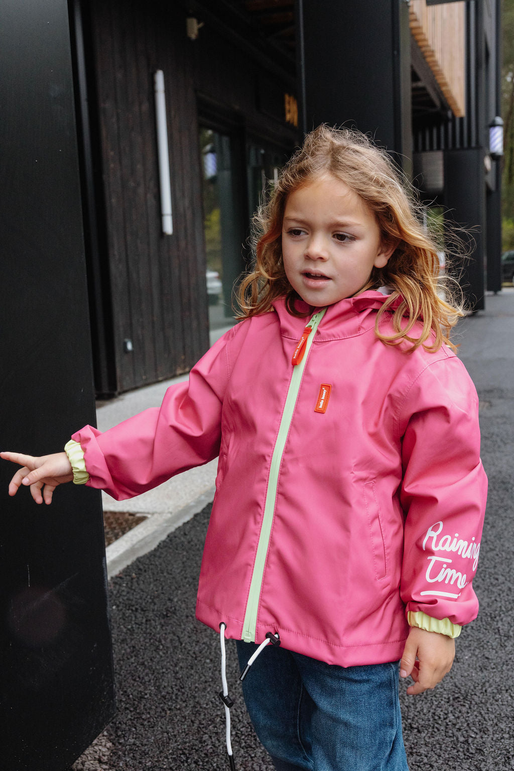 Chaqueta Impermeable Pitaya