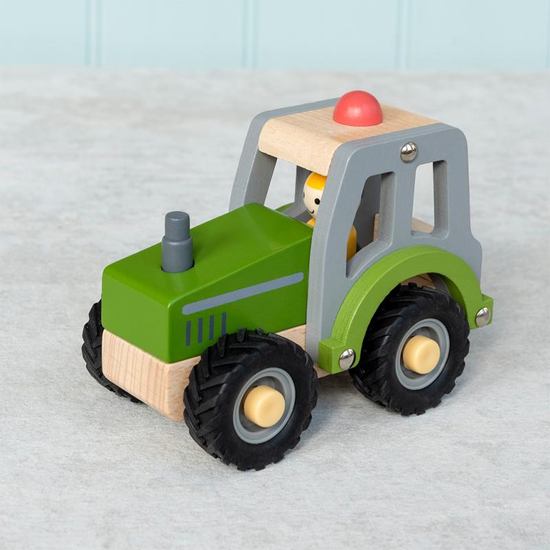 tractor de madera