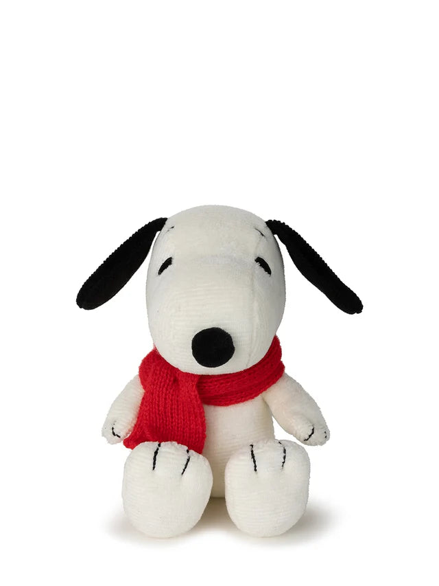 Classic Snoopy plush 20cm