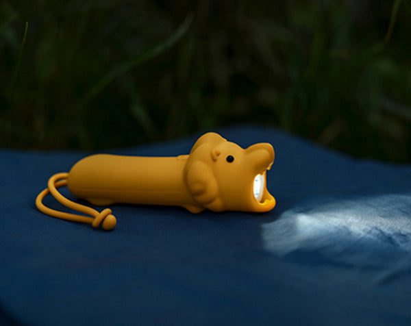 Lion silicone flashlight