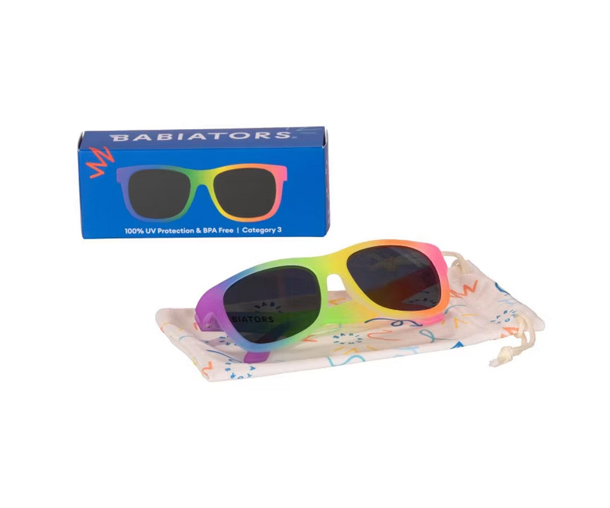 Navigatos colored sunglasses