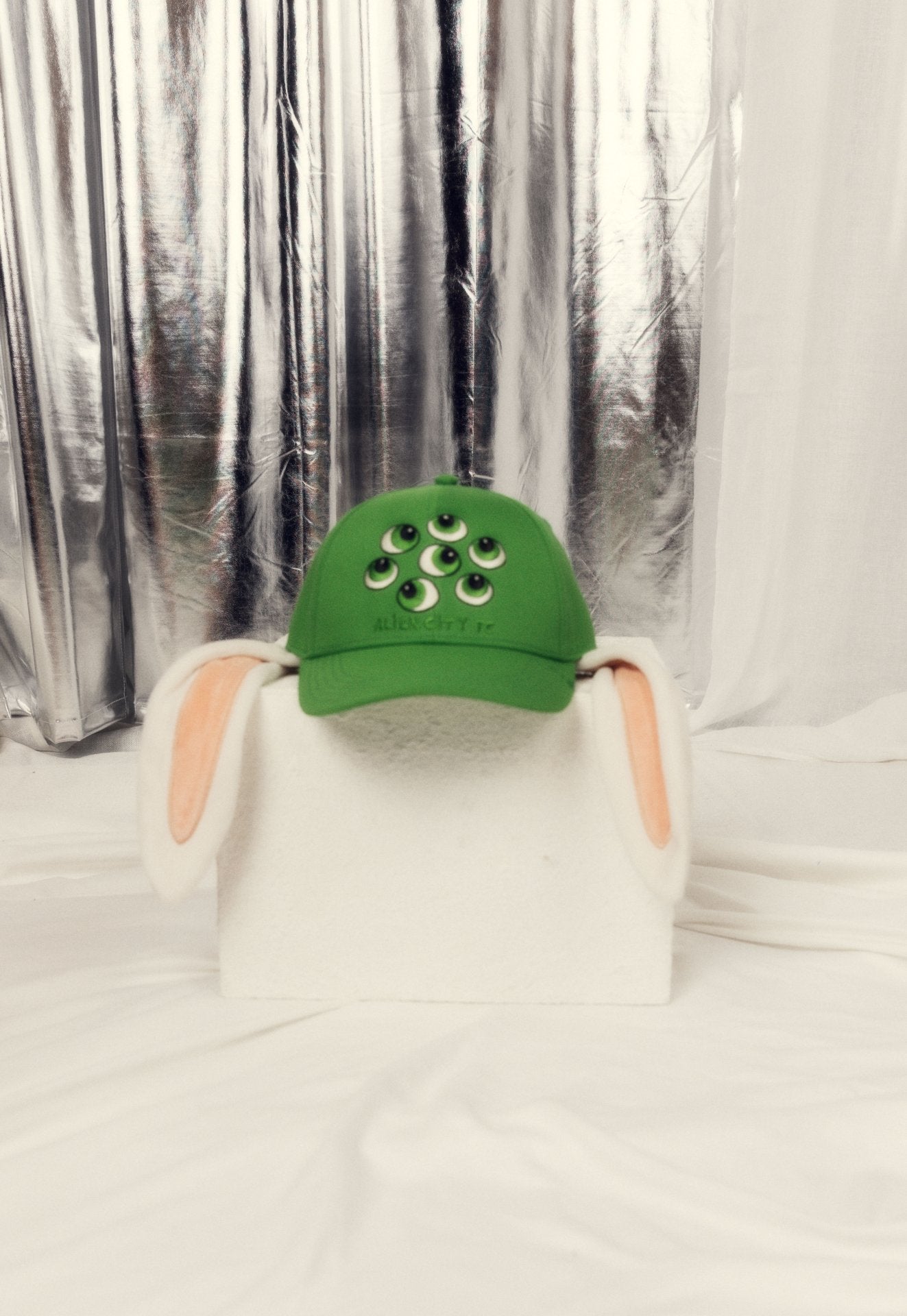Alien hat with ears