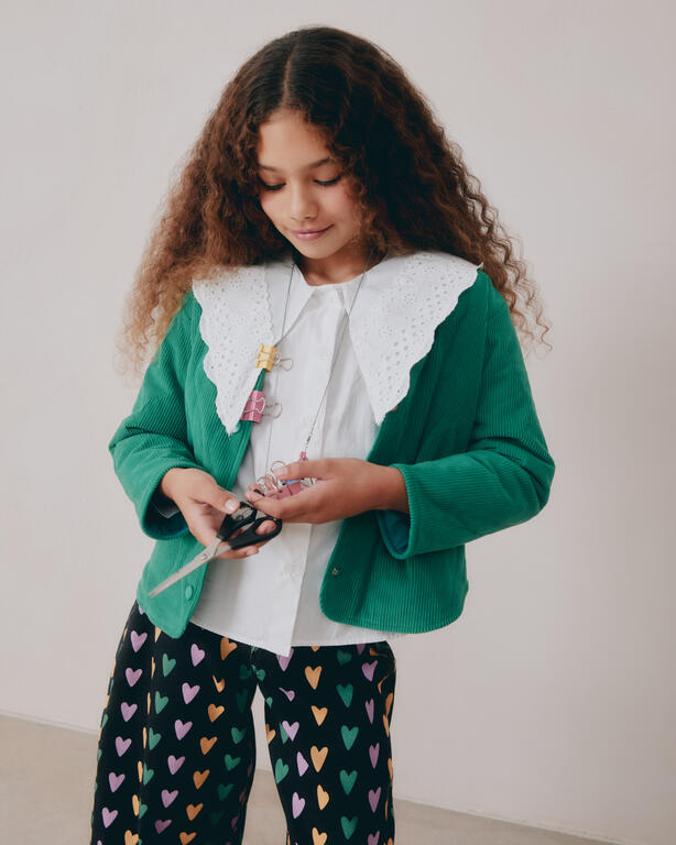 Pantalon ancho estampado mini corazones