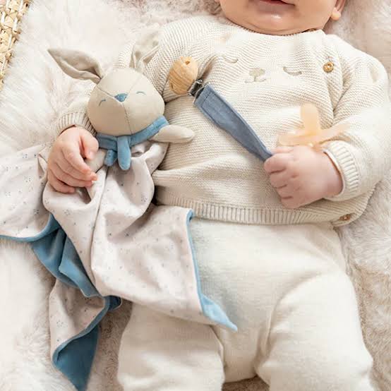 Doudou conejito azul