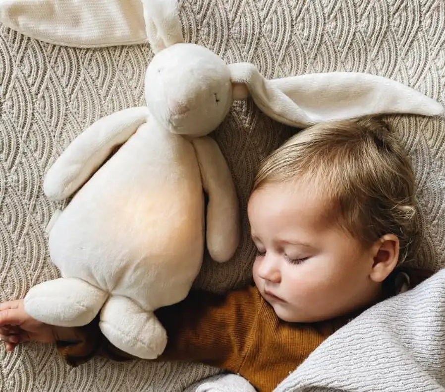 Moonie Conejo 2.0 Basic Blanco - Luz y Sonido