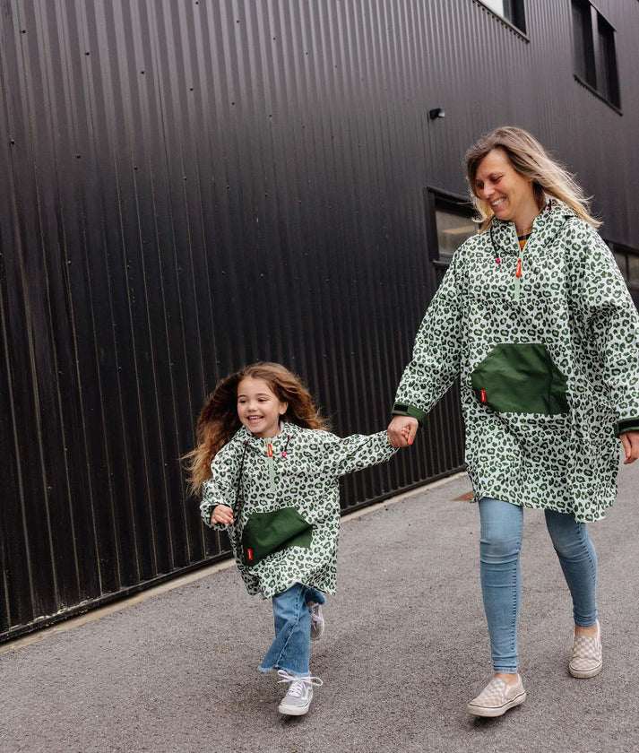 Poncho Impermeable Green Leopard