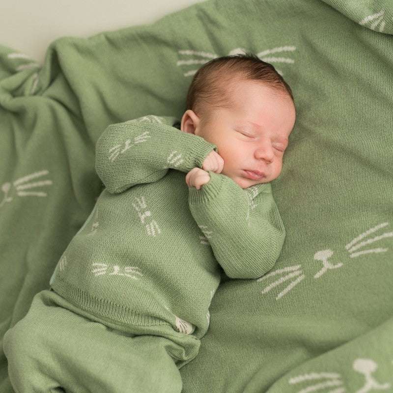 Set Recién Nacido Bigotes Verde