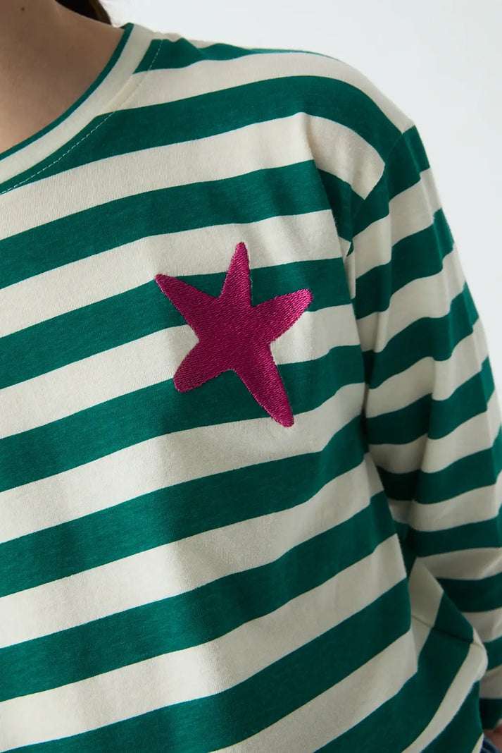 Camiseta Rayas Verdes con Estrella