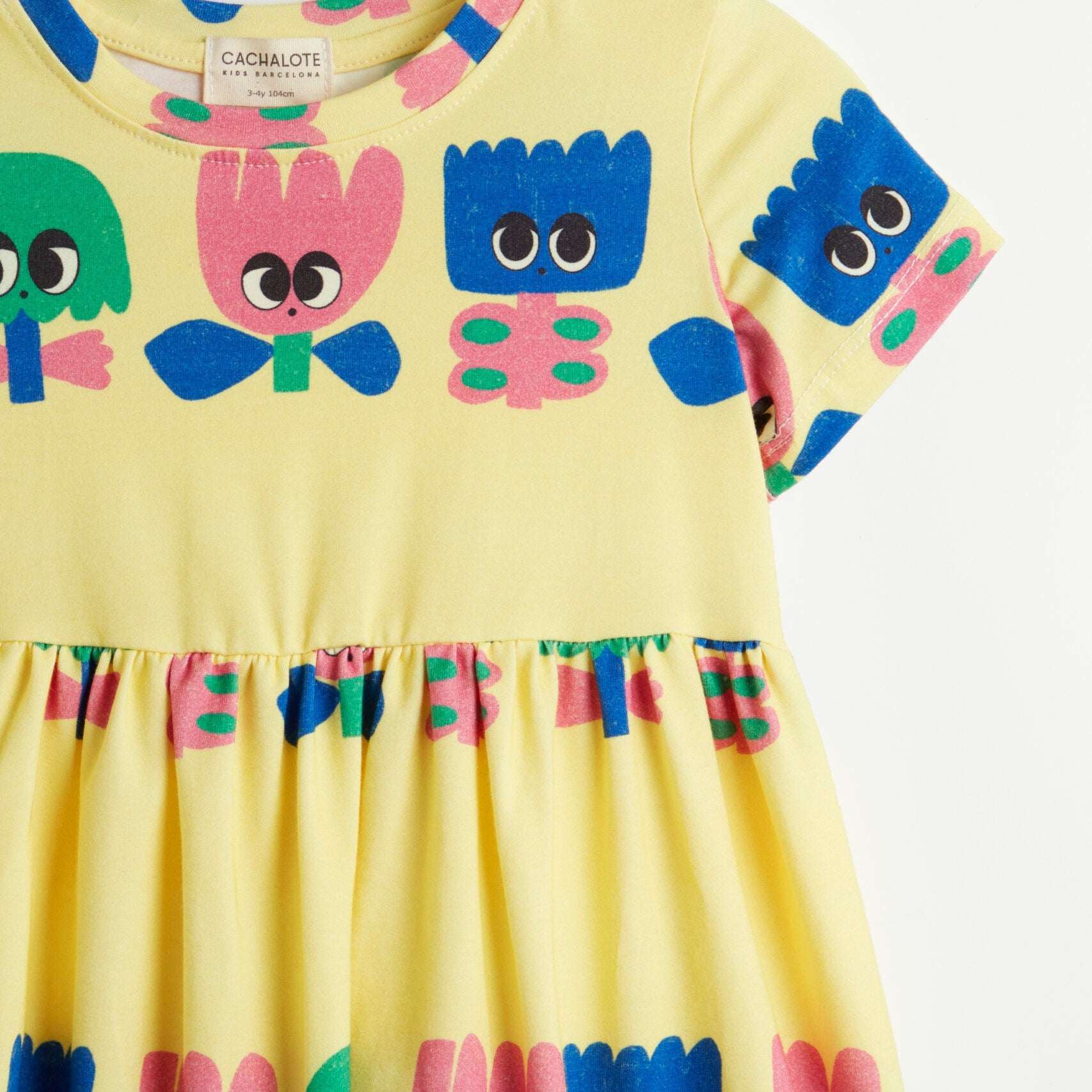 Vestido amarillo con Flores